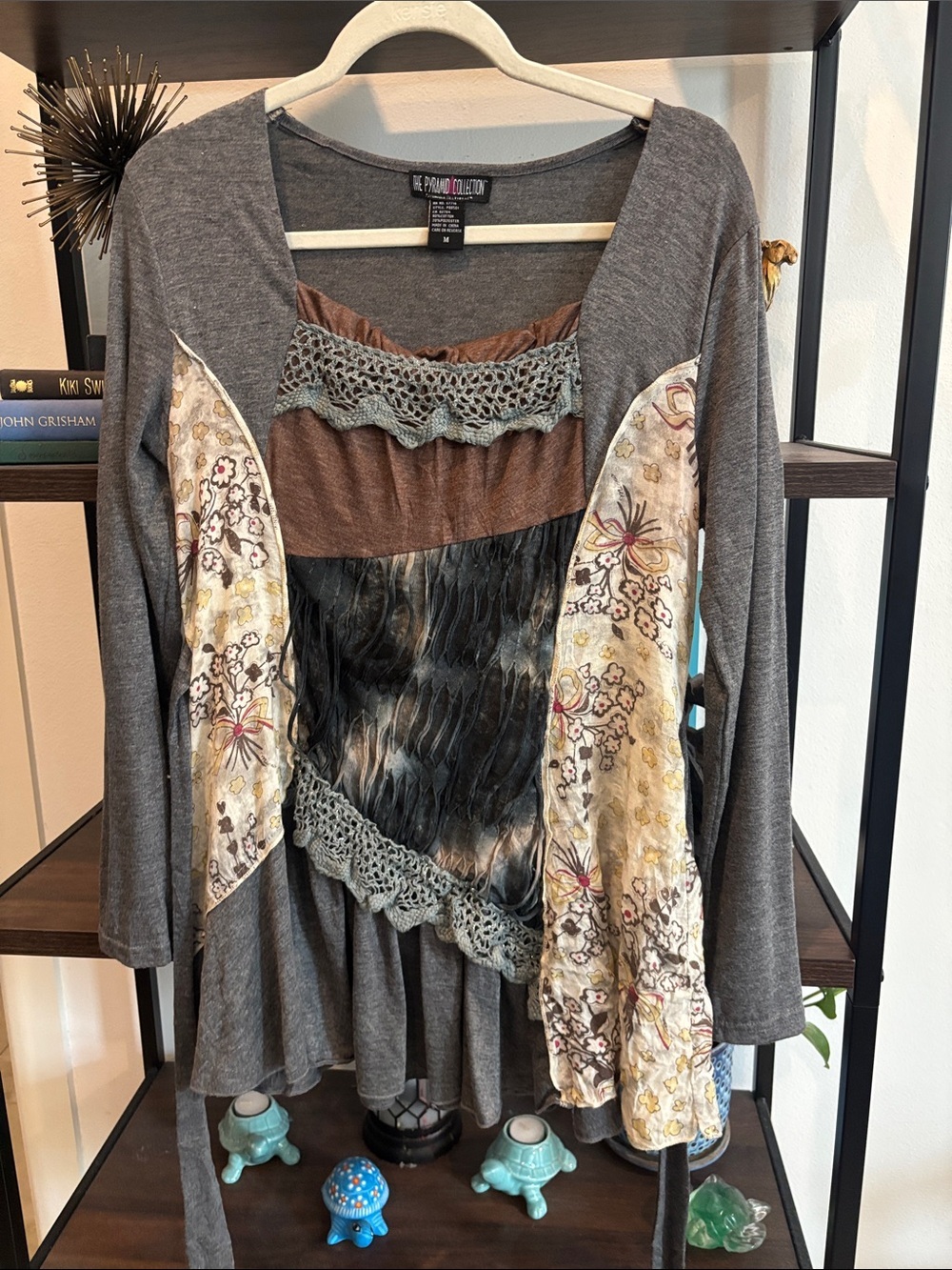 The Pyramid Collection Grey & Brown Mixed-Fabric Women's Tunic Boho Medium
